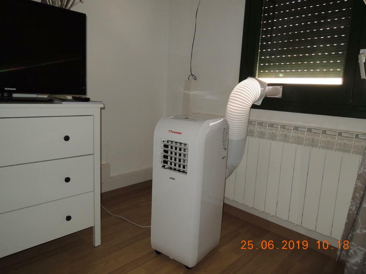 Apartament Jasmine Apartman Besalú Kültér fotó